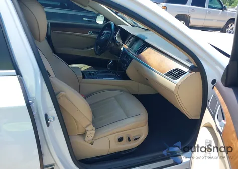 2015 Hyundai Genesis 3.8 z USA, uszkodzony, nr VIN KMHGN4JE1FU069567